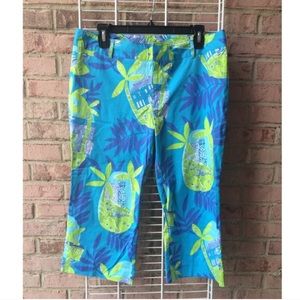 Like New Lilly Pulitzer Blue Tropical Capri Pants SZ 8